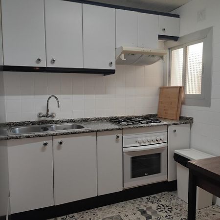 Feel Welcome Barcelona Apartment Cornellà de Llobregat Exterior foto